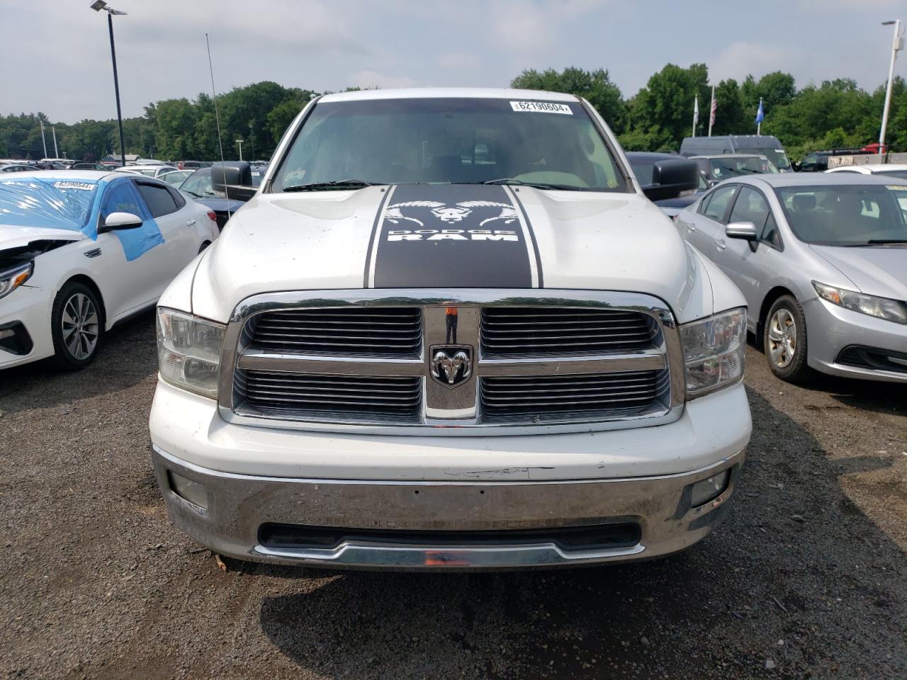 1D7RV1GT4BS618028 2011 Dodge Ram 1500