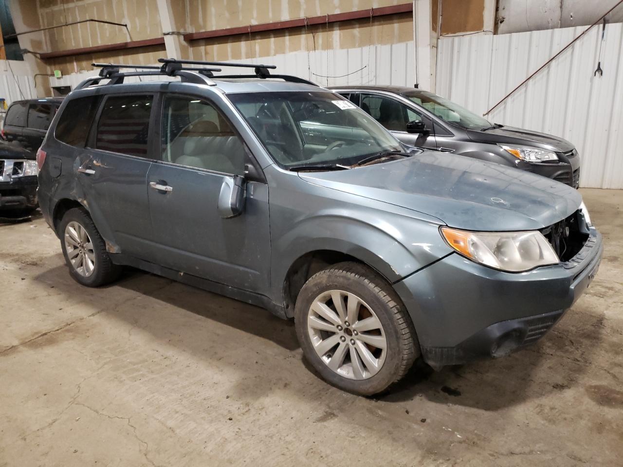 Lot #2806791117 2011 SUBARU FORESTER 2