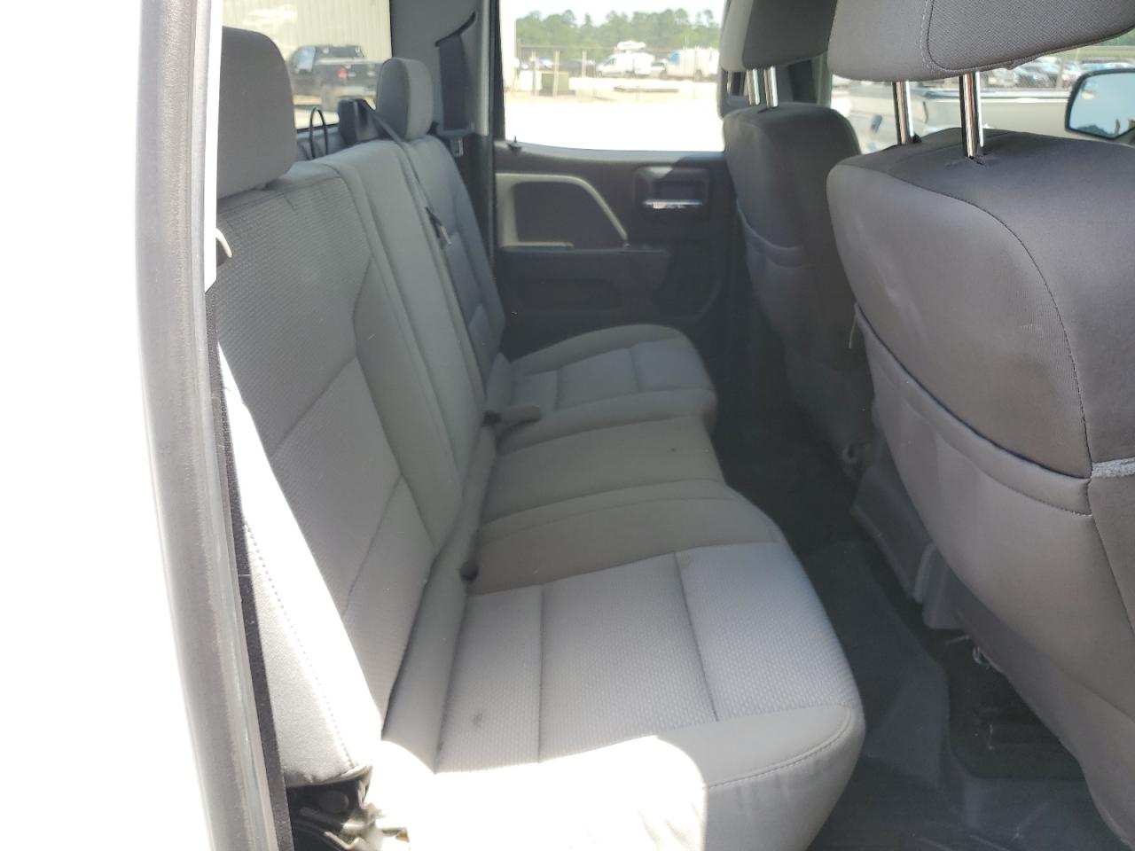 1GTV2LEC1JZ307954 2018 GMC Sierra K1500