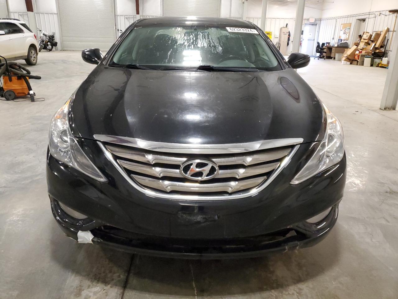 5NPEC4AB8DH536532 2013 Hyundai Sonata Se