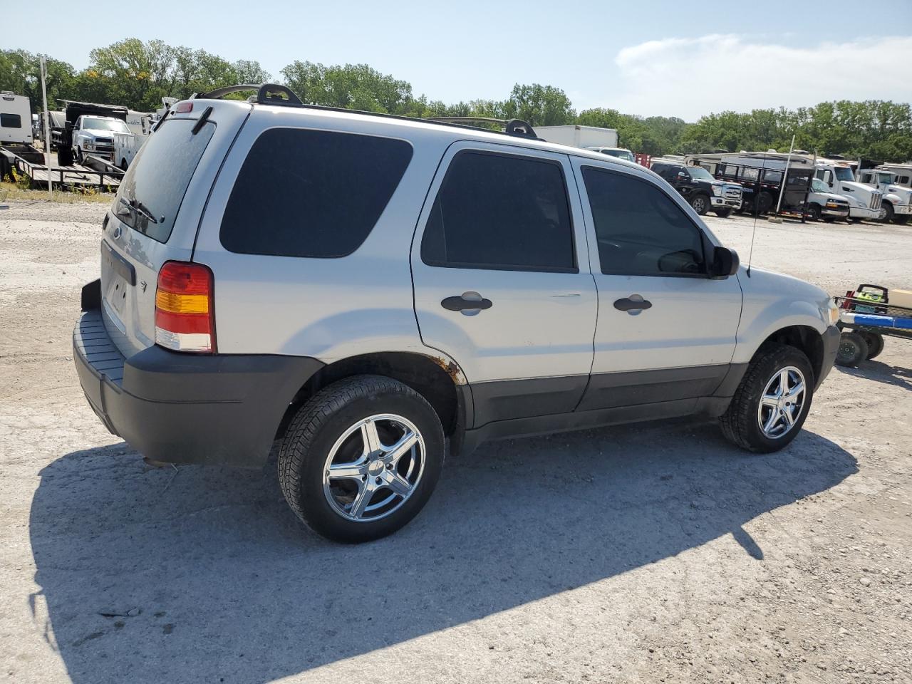 Lot #2754278105 2007 FORD ESCAPE XLT