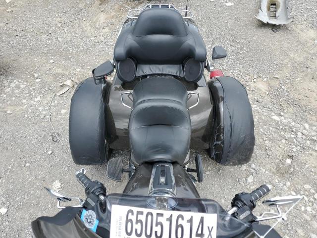 2020 HARLEY-DAVIDSON FLHTCUTG - 1HD1MAF18LB858029