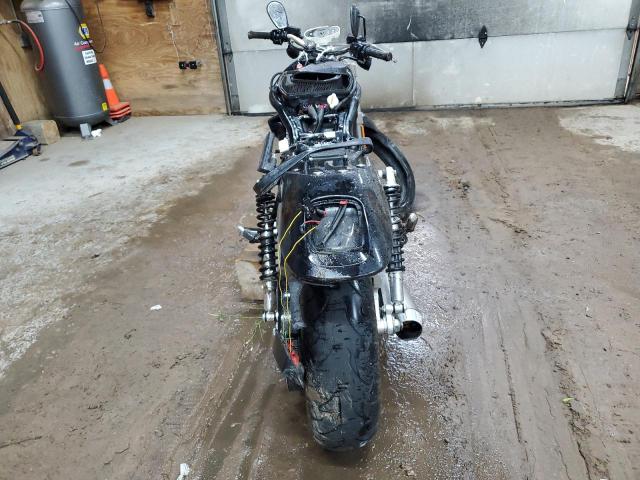 2006 HARLEY-DAVIDSON VRSCR - 1HD1HCZ406K806520