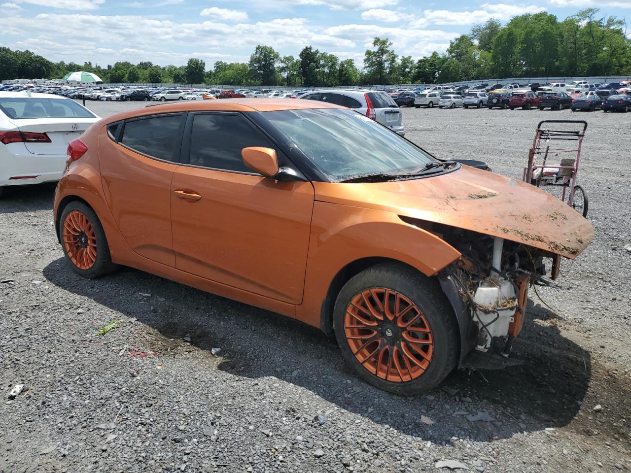 2013 Hyundai Veloster vin: KMHTC6ADXDU104112