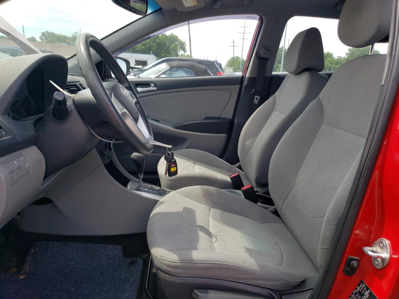 KMHCT5AE8DU093422 2013 Hyundai Accent Gls