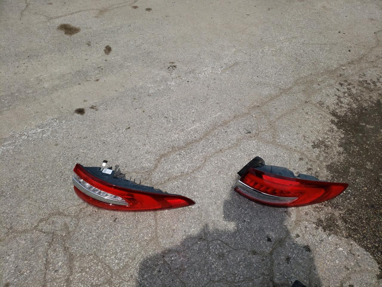 3FA6P0LU6KR206016 2019 Ford Fusion Se