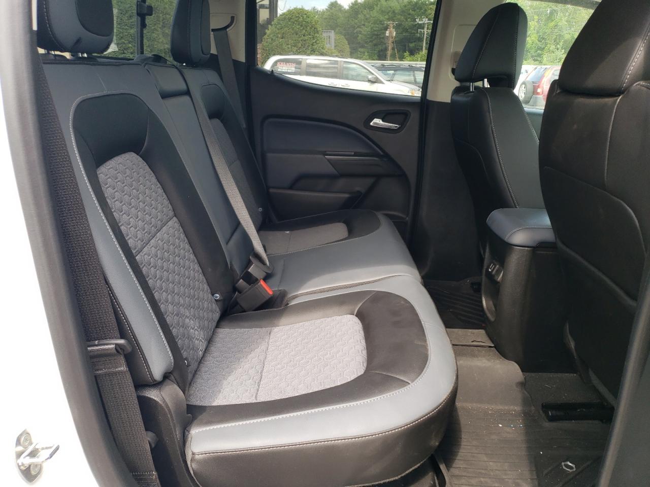 1GCGTDENXN1211080 2022 Chevrolet Colorado Z71