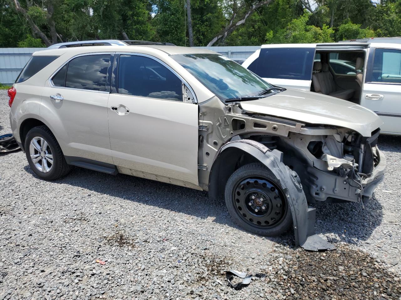 2CNALFEC4B6226713 2011 Chevrolet Equinox Ltz