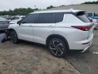 MITSUBISHI OUTLANDER снимка