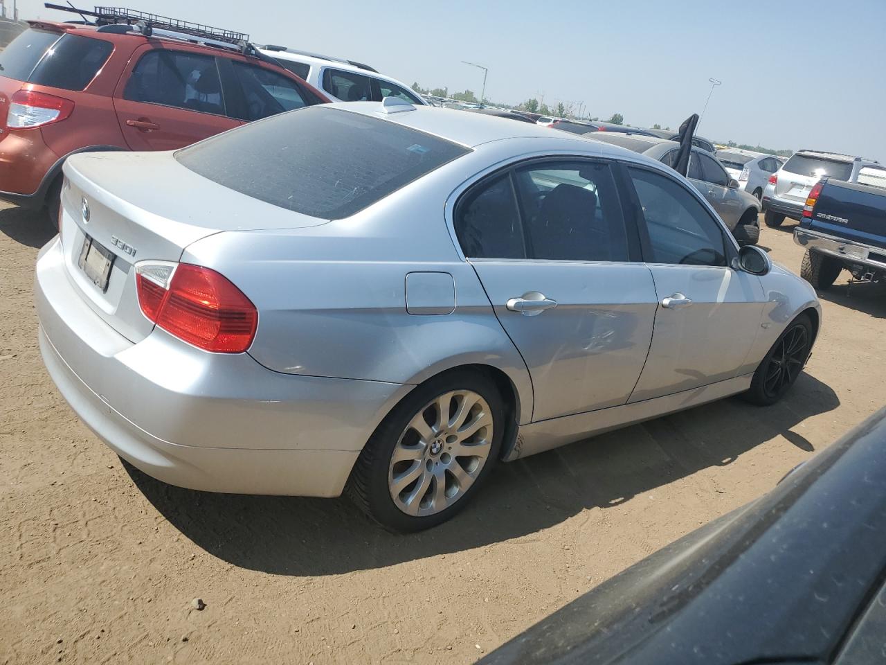 Lot #3027051795 2006 BMW 330 I