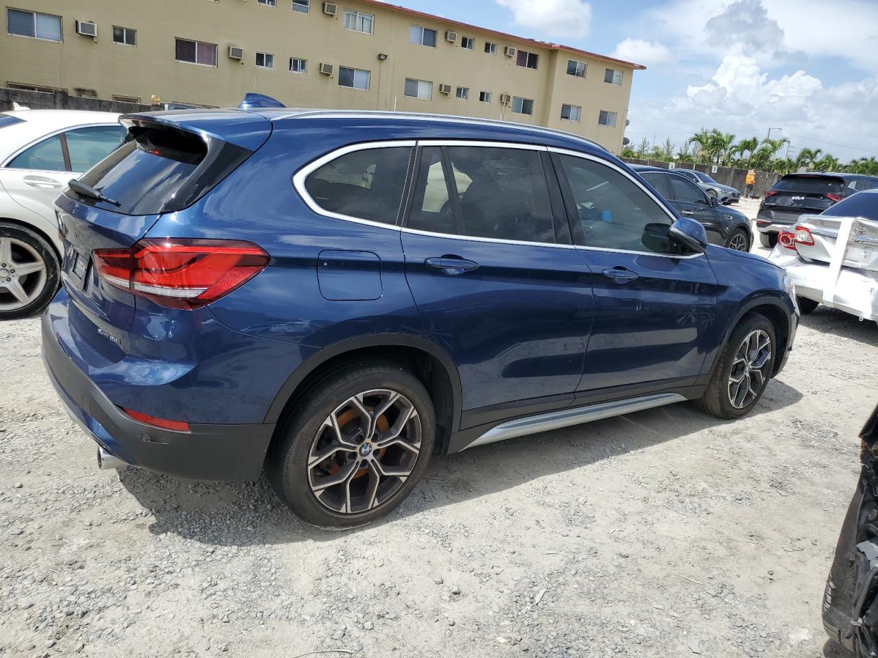 WBXJG9C0XM5T36704 2021 BMW X1 xDrive28I