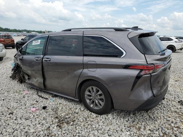 5TDJRKEC5MS068158 Toyota All Models SIENNA XLE 2