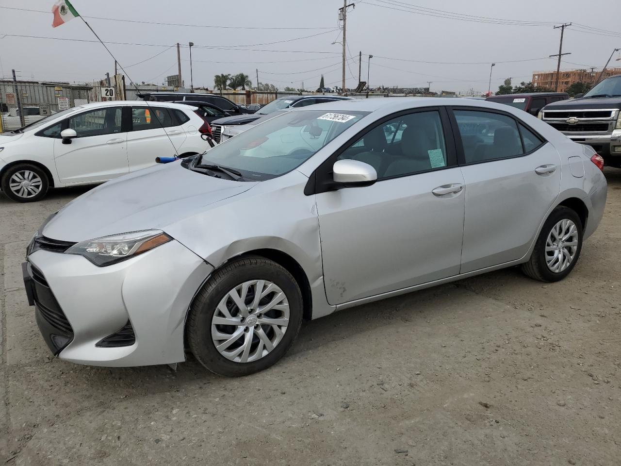 5YFBURHE1JP829085 2018 Toyota Corolla L