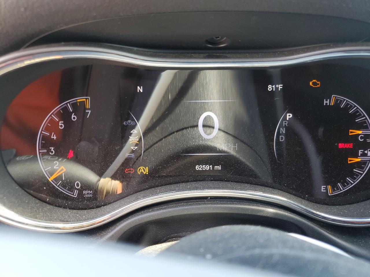 1C4RJFAG6JC475557 2018 Jeep Grand Cherokee Laredo