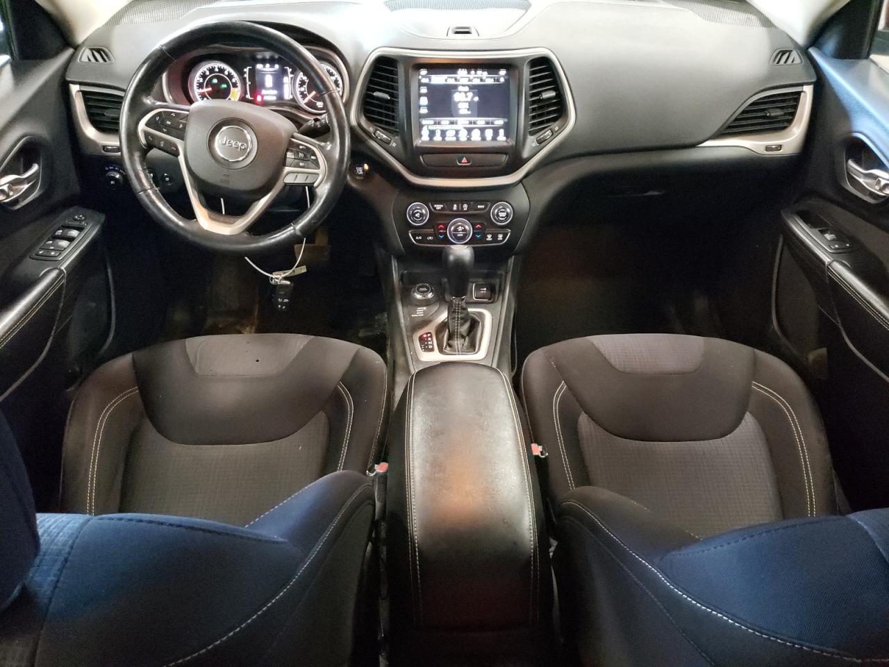 1C4PJMCS3FW619245 2015 Jeep Cherokee Latitude