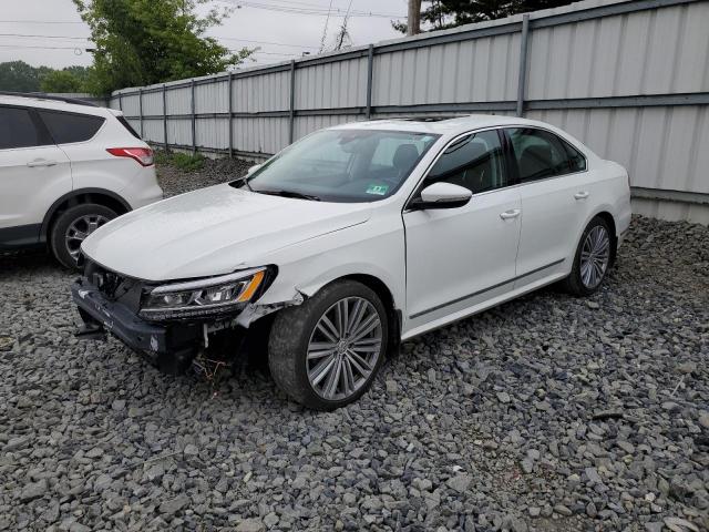 2016 VOLKSWAGEN PASSAT SEL - 1VWCM7A35GC053799