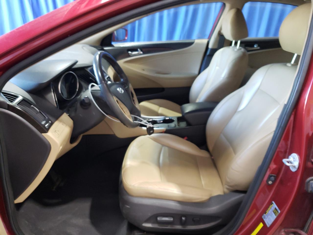 5NPEC4AC3BH124217 2011 Hyundai Sonata Se