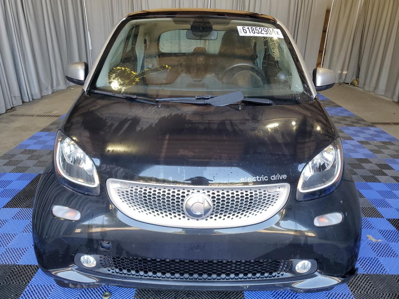 2017 Smart Fortwo vin: WMEFJ9BA2HK230187