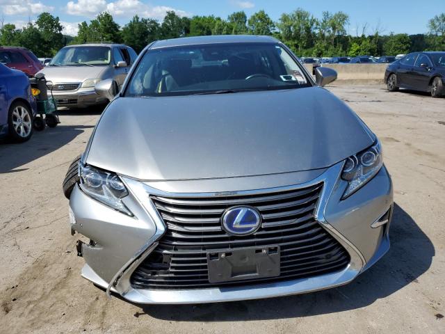 VIN JTHBW1GGXJ2186795 2018 Lexus ES, 300H no.5