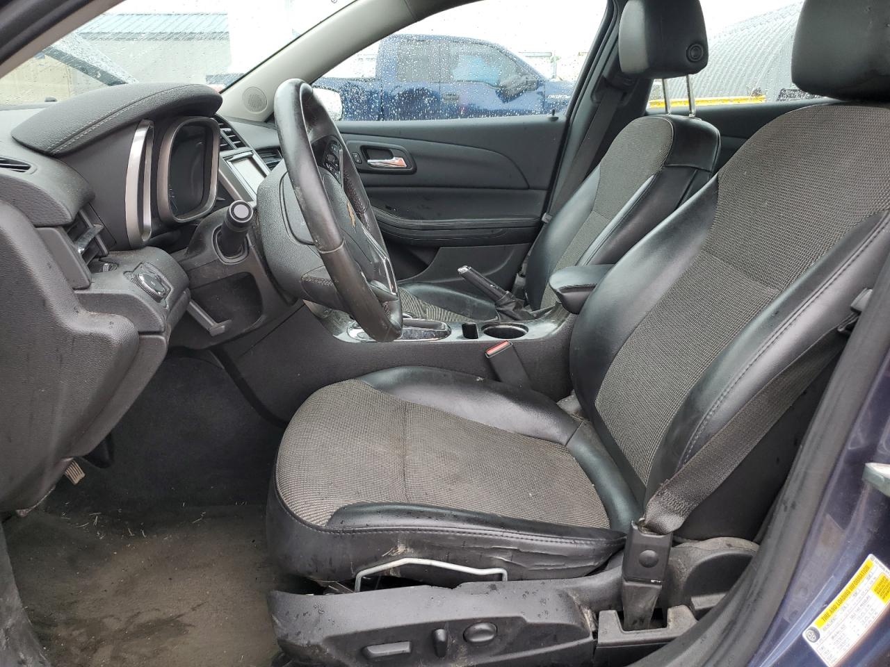 1G11D5SL1FF245577 2015 Chevrolet Malibu 2Lt