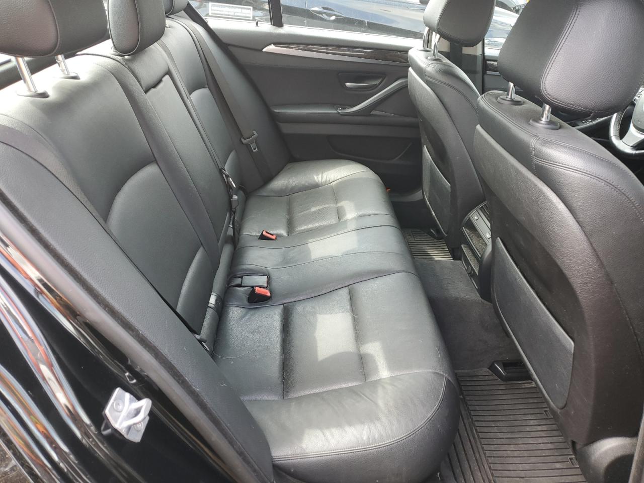 WBA5A7C50FD621353 2015 BMW 528 Xi