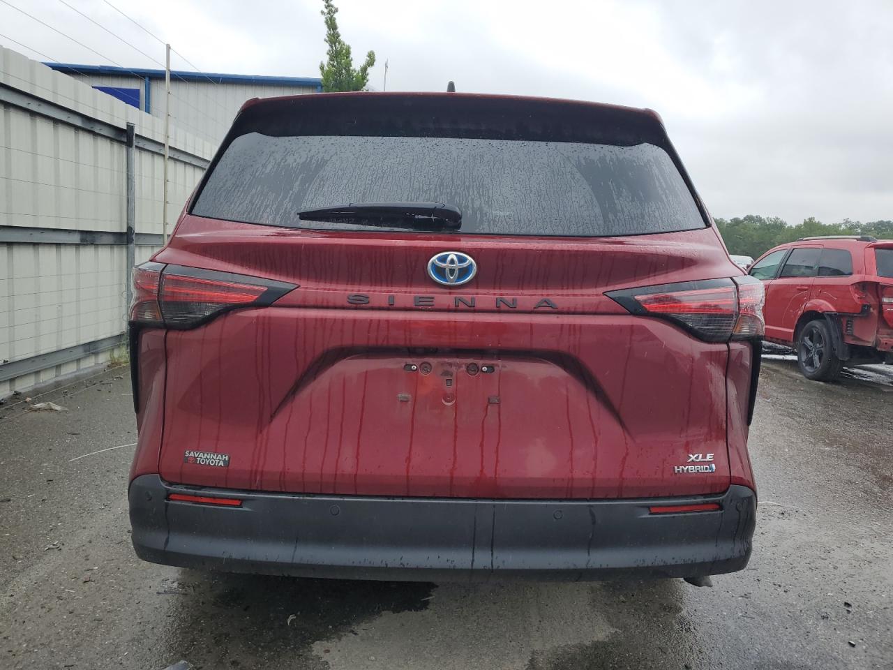 5TDJRKEC1NS112531 2022 Toyota Sienna Xle