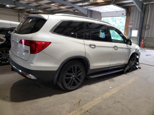 2017 HONDA PILOT TOUR - 5FNYF6H90HB035089