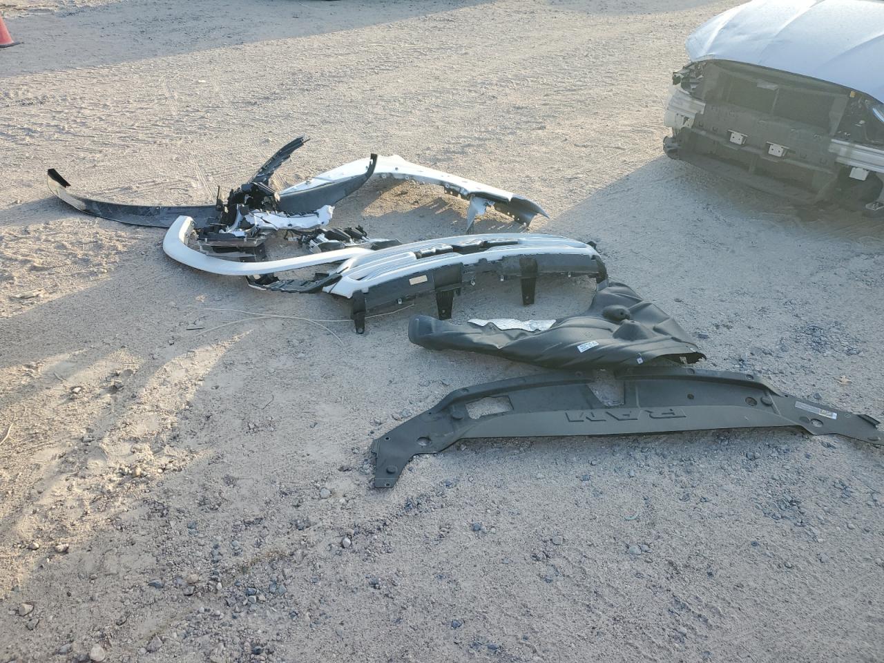 1C6RREJM2NN265659 2022 Ram 1500 Laramie