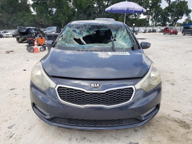 VIN KNAFX4A66F5302806 2015 KIA Forte, LX no.5