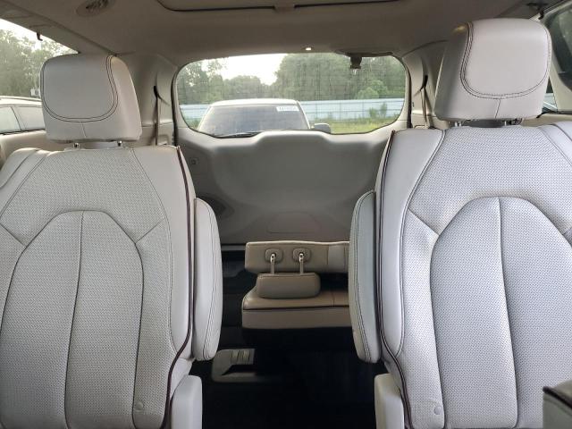 2017 CHRYSLER PACIFICA L - 2C4RC1GG8HR570045