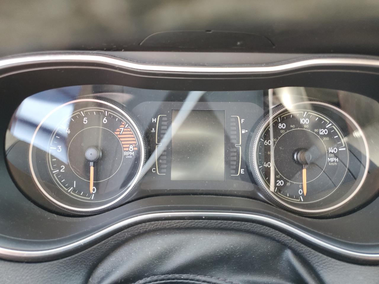 1C4PJMLX0KD468804 2019 Jeep Cherokee Latitude Plus