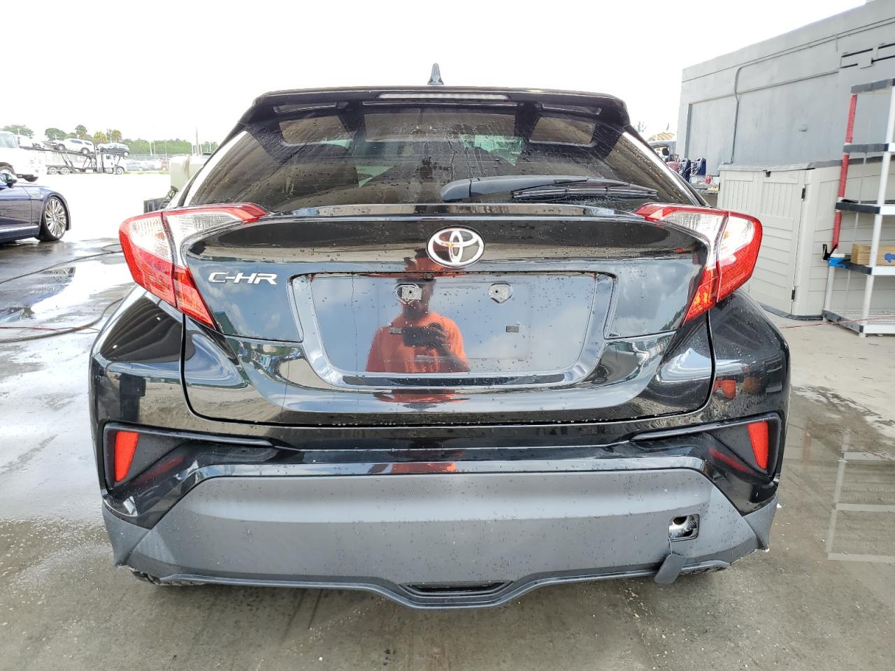 JTNKHMBX5K1019803 2019 Toyota C-Hr Xle