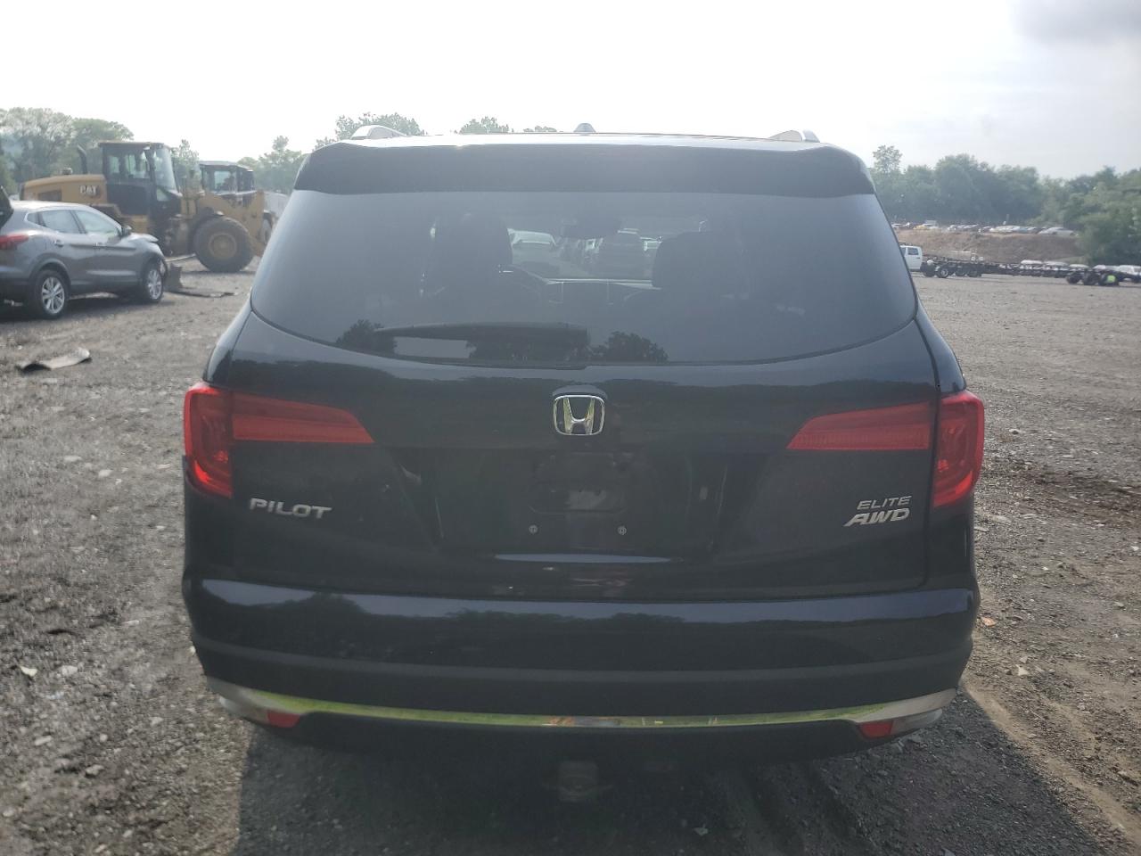 5FNYF6H0XGB041692 2016 Honda Pilot Elite