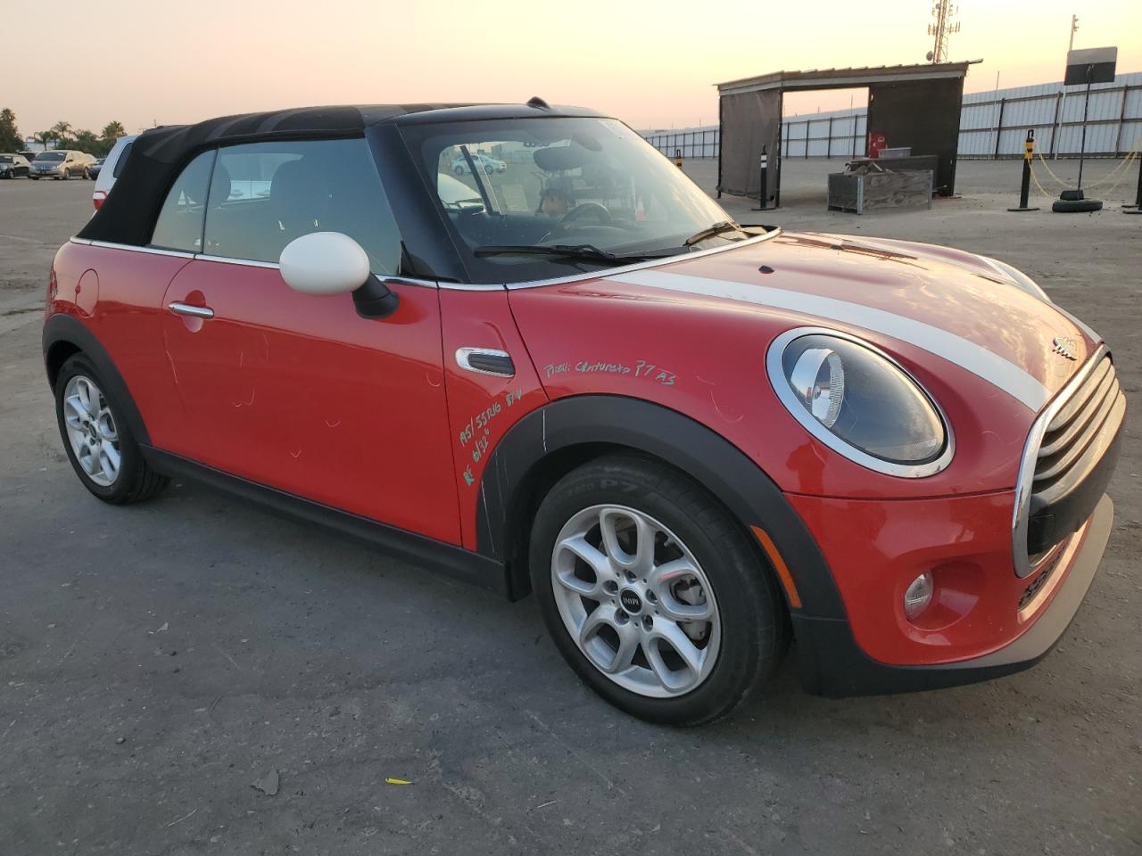 2019 Mini Cooper vin: WMWWG5C56K3H08023