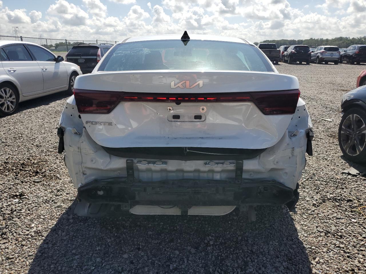 3KPF24AD4NE468647 2022 Kia Forte Fe