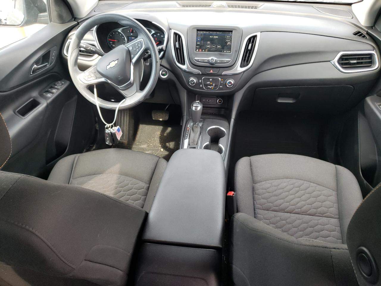 2GNAXUEV0K6192369 2019 Chevrolet Equinox Lt