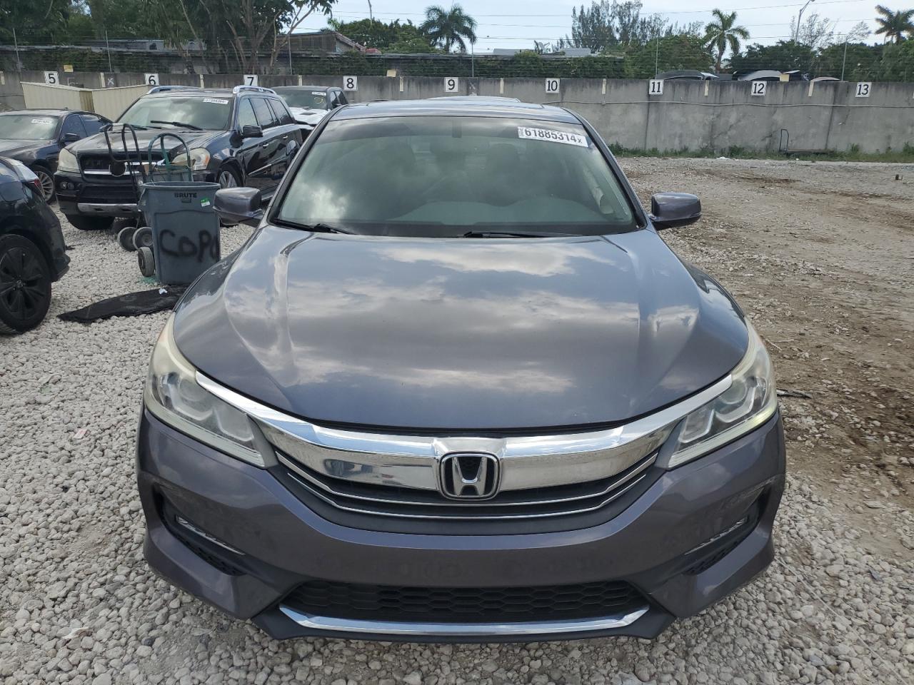 1HGCR2F85HA104647 HONDA ACCORD 2017