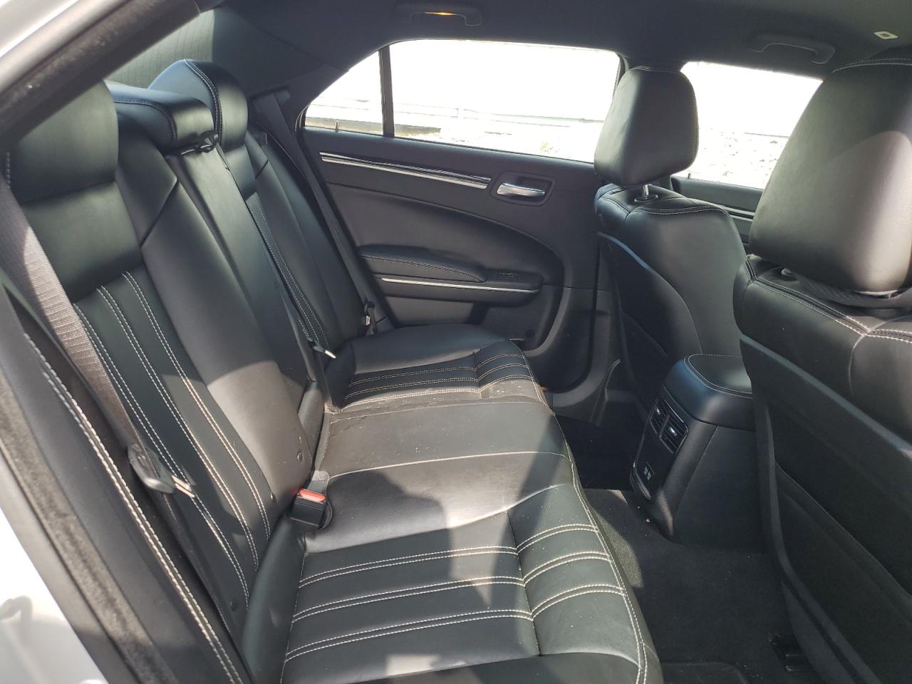 2C3CCABG5MH589038 2021 Chrysler 300 S