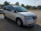 CHRYSLER TOWN & COU photo