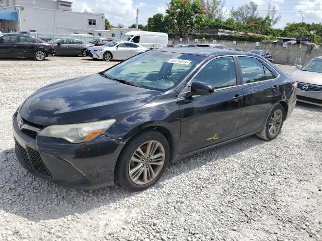 VIN 4T1BF1FK8FU061146 2015 Toyota Camry, LE no.1