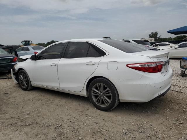 VIN 4T1BF1FK5FU059063 2015 Toyota Camry, LE no.2