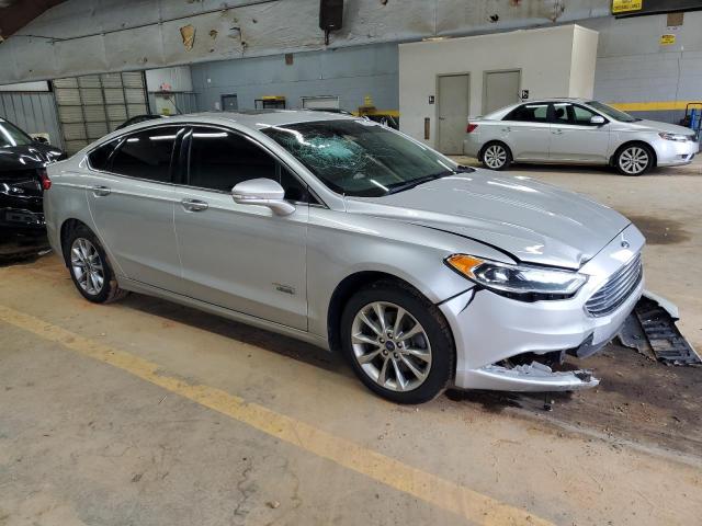 VIN 3FA6P0PU1HR332206 2017 Ford Fusion, Se Phev no.4