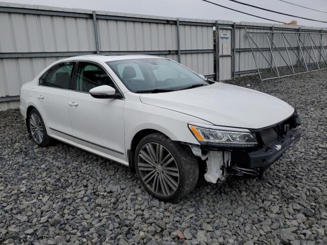 2016 VOLKSWAGEN PASSAT SEL - 1VWCM7A35GC053799