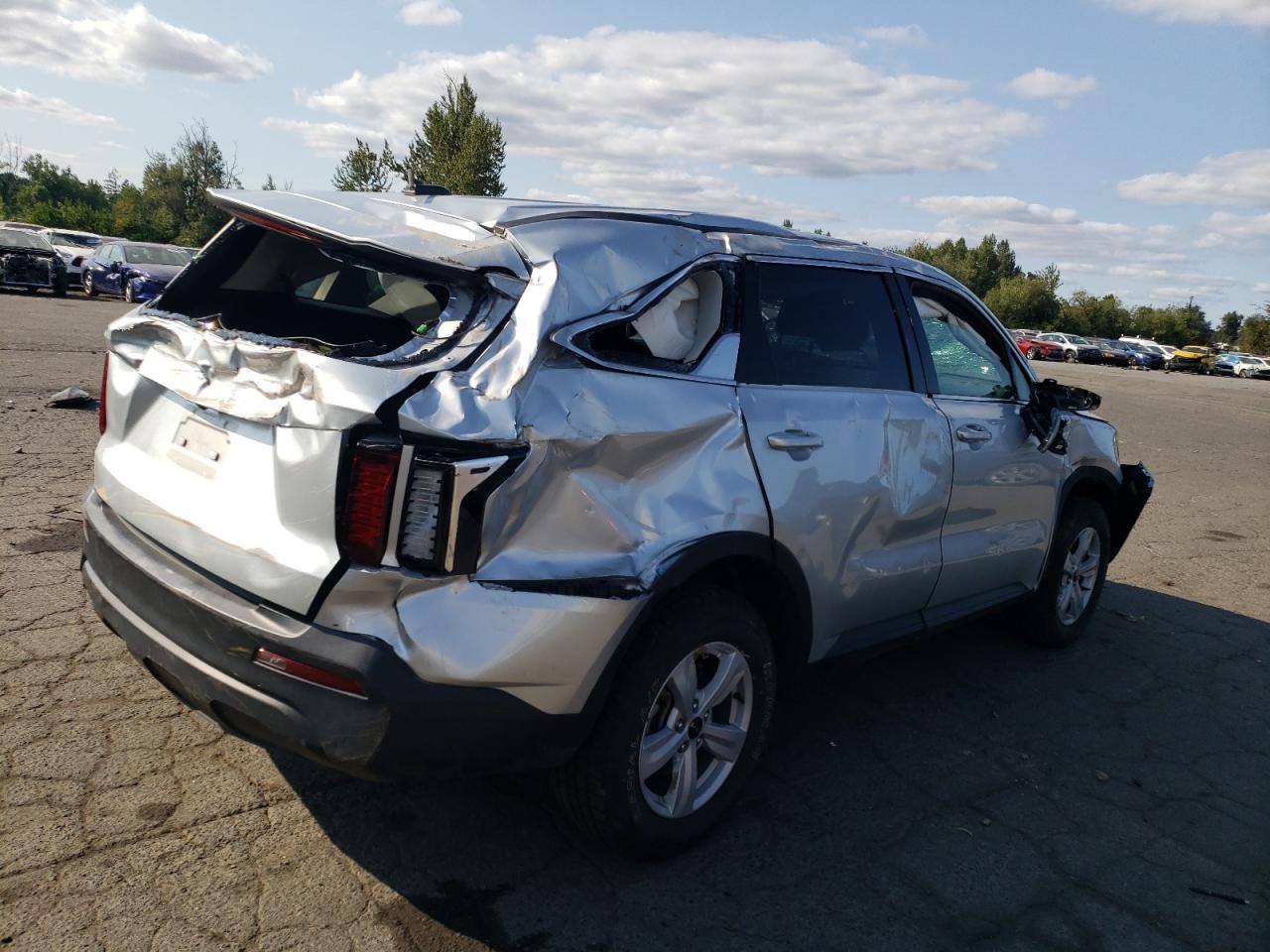 Lot #2905278465 2022 KIA SORENTO LX