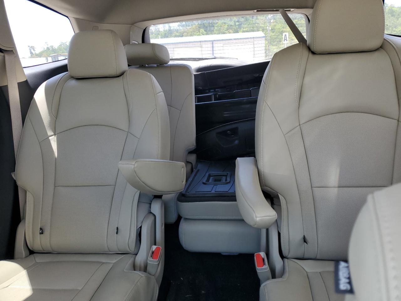 5GAEVBKW1MJ244892 2021 Buick Enclave Premium