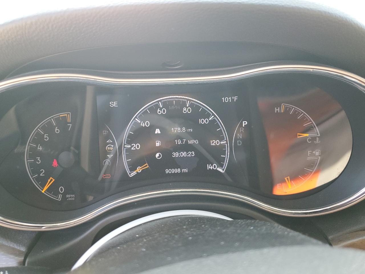 1C4RJEAG1GC500058 2016 Jeep Grand Cherokee Laredo