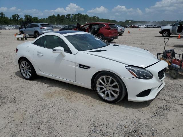 2017 Mercedes-Benz Slc 300 VIN: WDDPK3JA4HF131075 Lot: 62045434