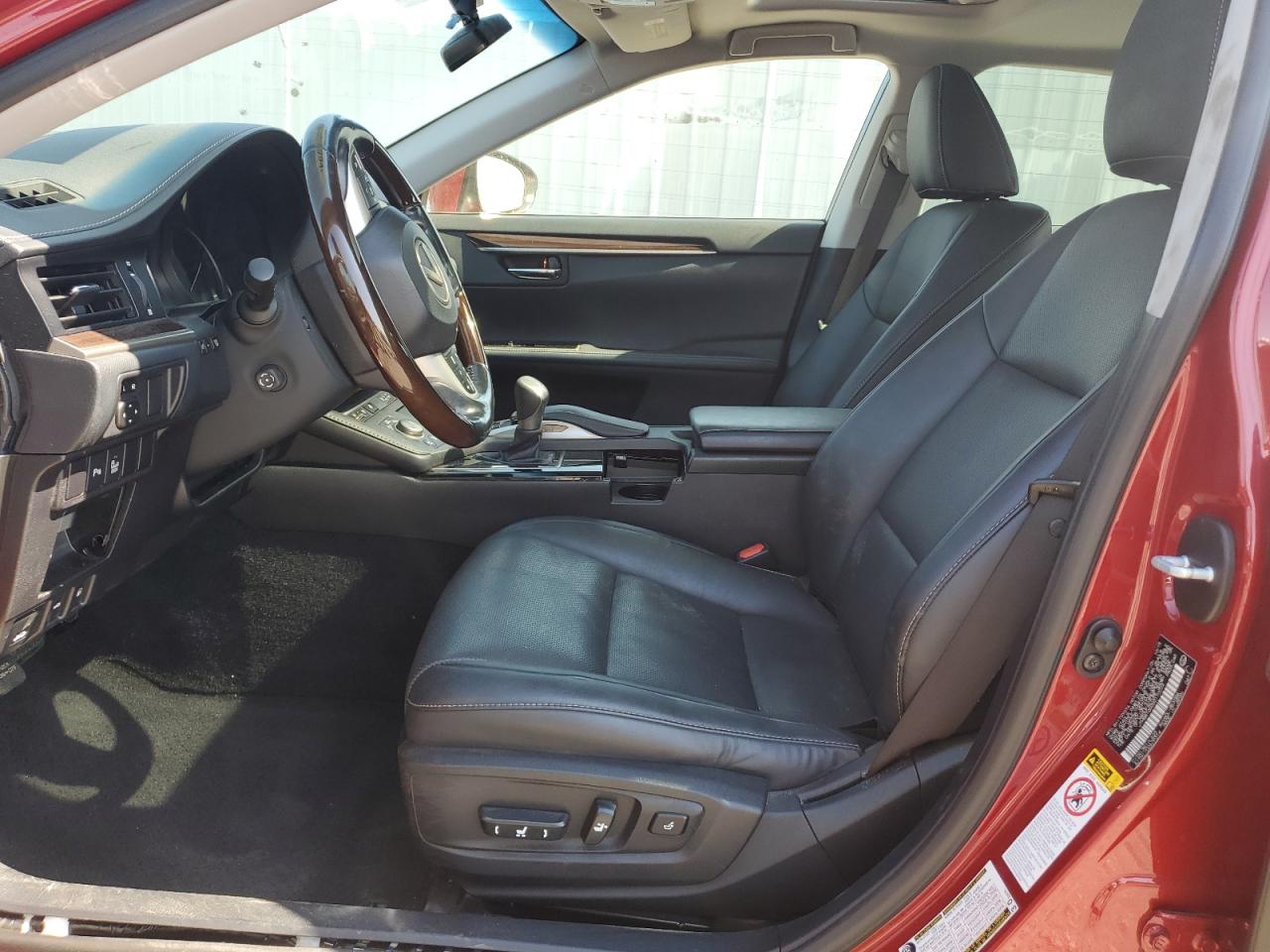 JTHBW1GG0G2110074 2016 Lexus Es 300H