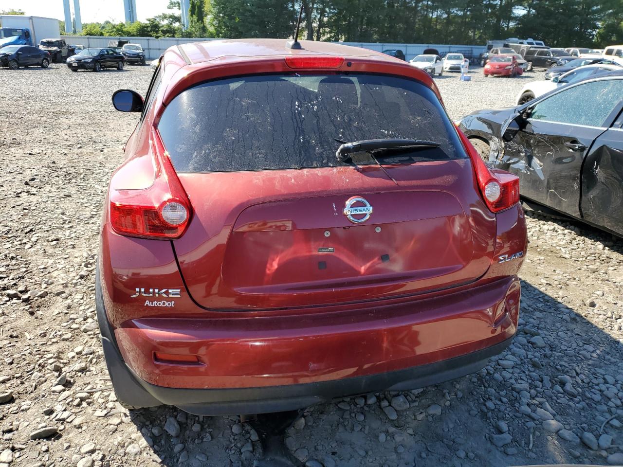 JN8AF5MV6BT010222 2011 Nissan Juke S