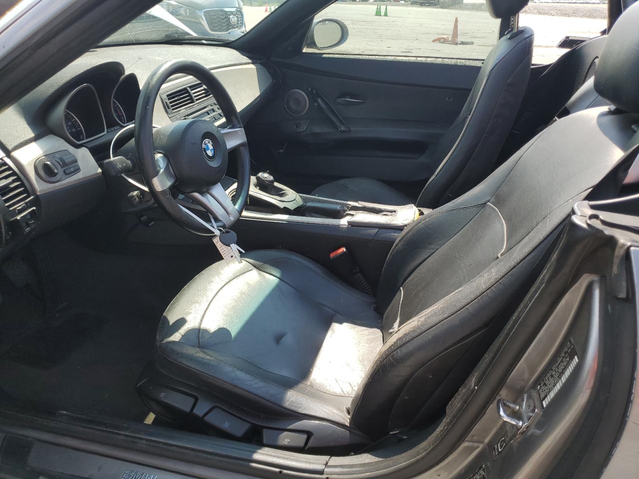 4USBT33473LR60770 2003 BMW Z4 2.5